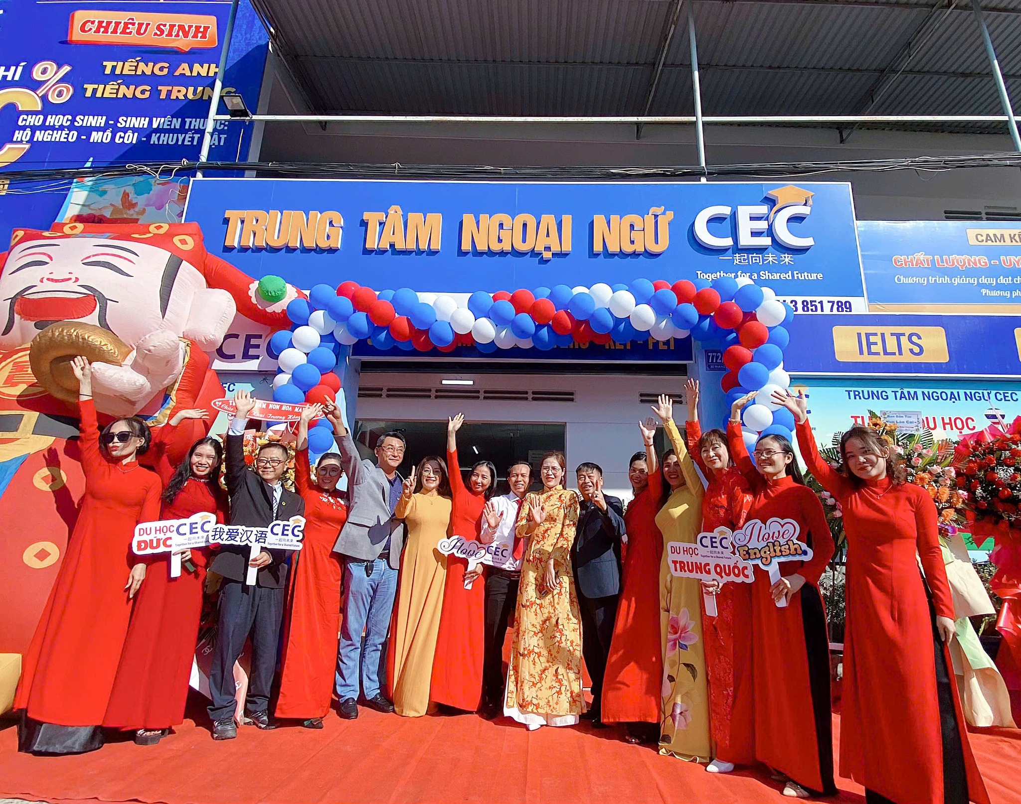 Môi trường học tập tại Trung tâm Ngôn ngữ CEC